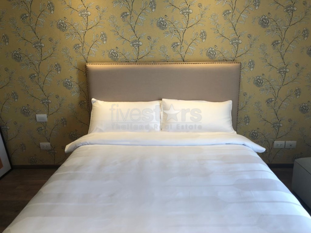3 bedroom Penthouse for rent close to Phloen Chit BTS station, photo 12