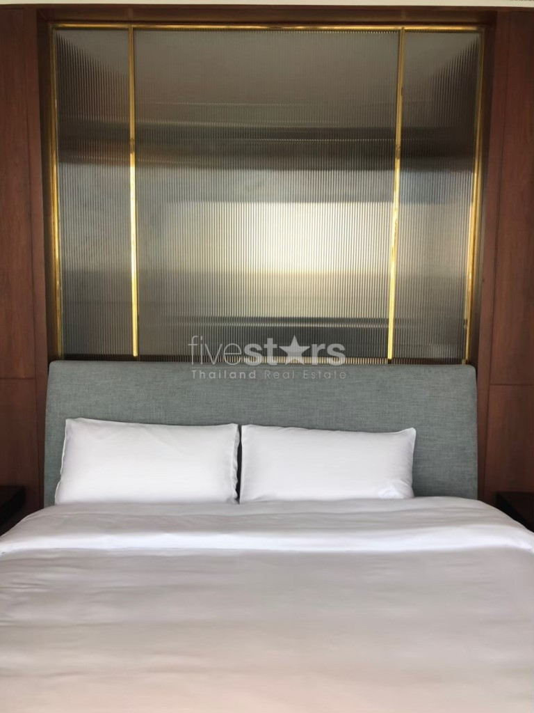 3 bedroom Penthouse for rent close to Phloen Chit BTS station, photo 15