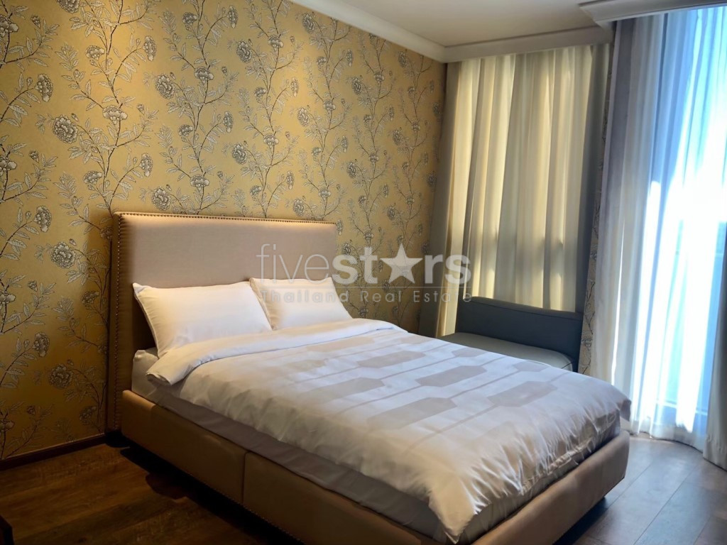 3 bedroom Penthouse for rent close to Phloen Chit BTS station, photo 14