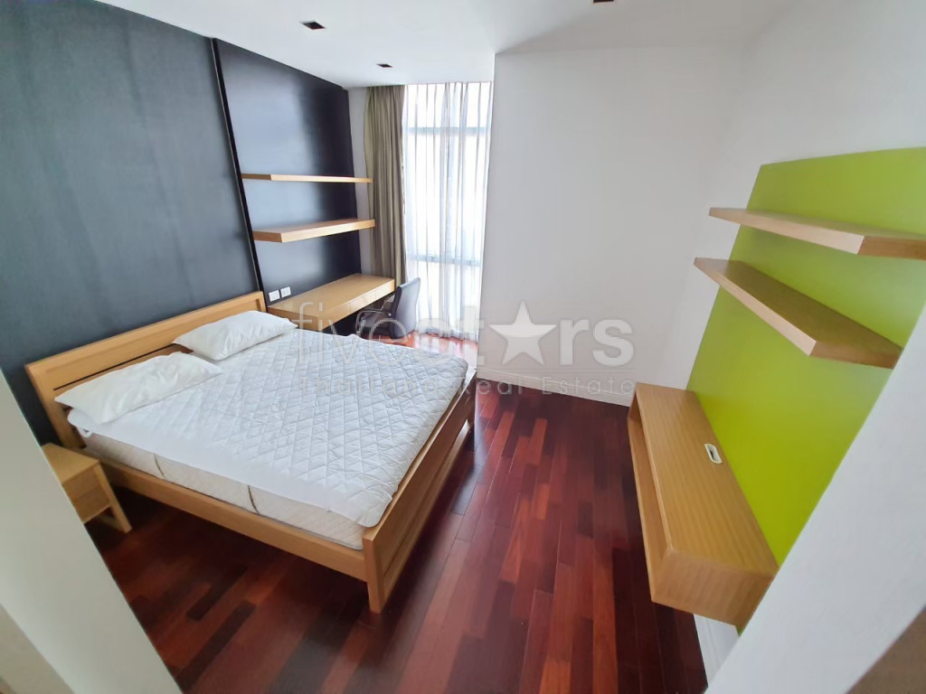 3 bedroom condo for rent close to Phloen Chit BTS station, photo 4