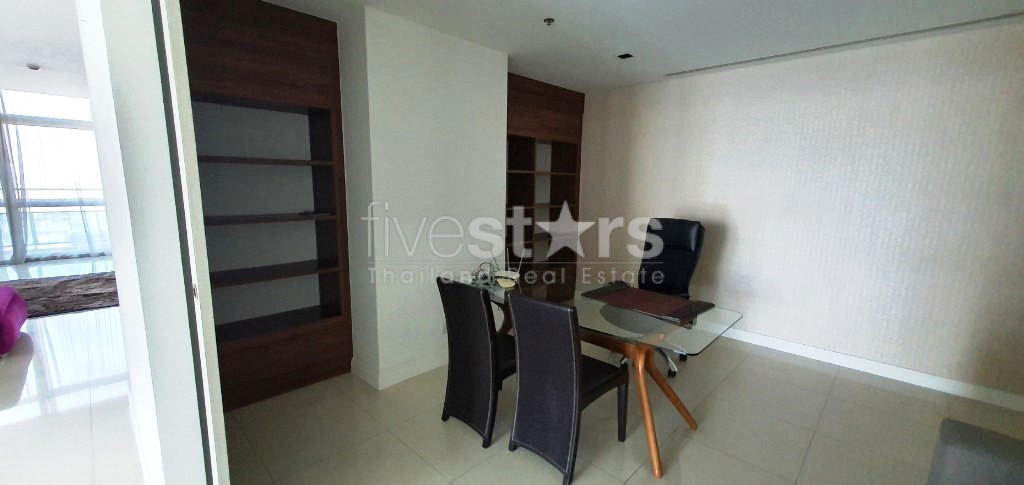 Condo de 4 chambres à louer près de la station Phloen Chit BTS, photo 7