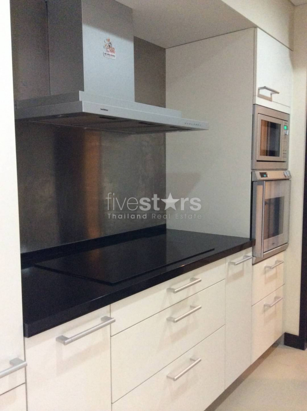 Large 3 bedrooms condo for rent near BTS Chidlom, photo 4