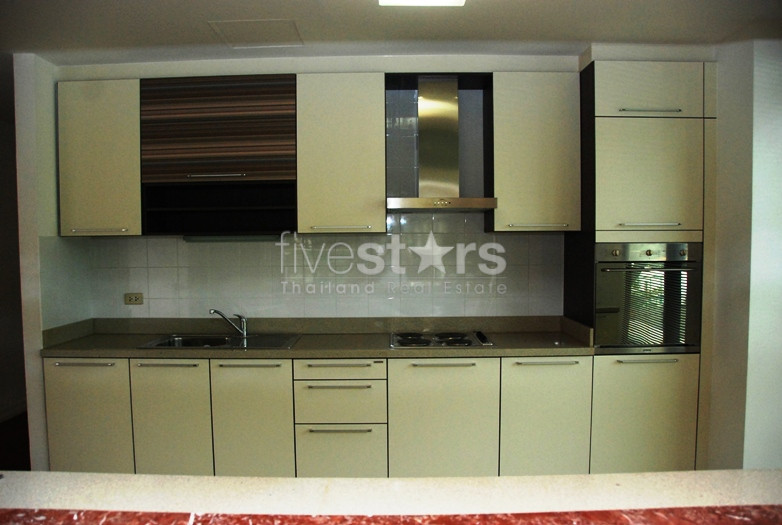 2 bedroom spacious condo for rent on Chit Lom, photo 7