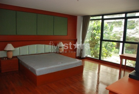 2 bedroom spacious condo for rent on Chit Lom, photo 2