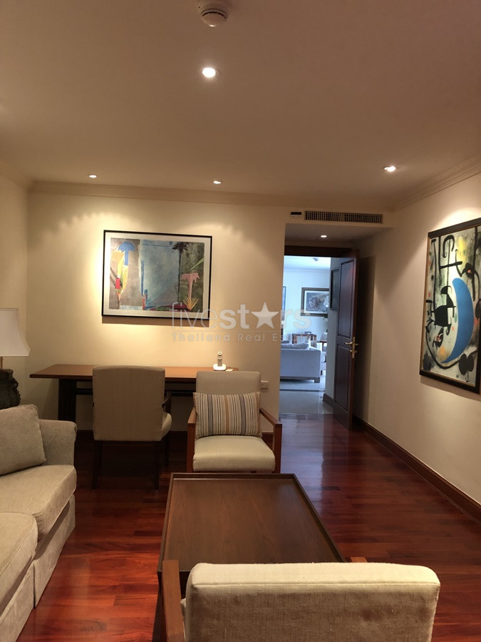 Large  3 bedrooms condo for rent near BTS Chidlom, photo 3