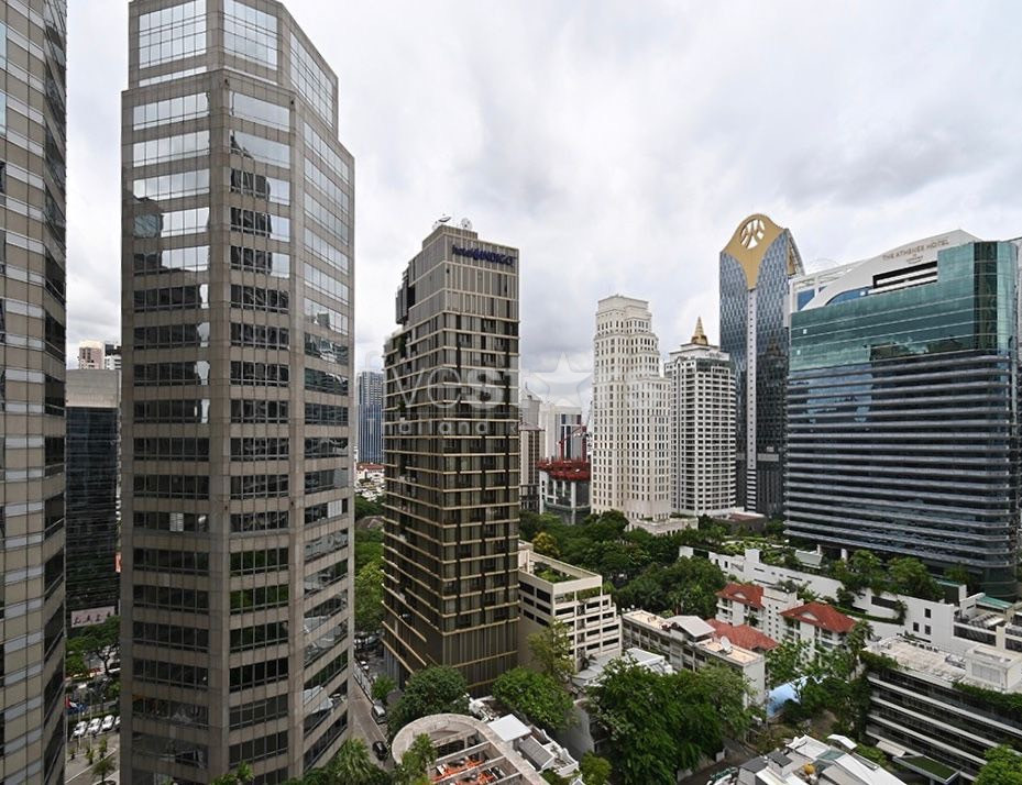 Condo de 3 chambres à louer près de la station BTS Phloen Chit, photo 5