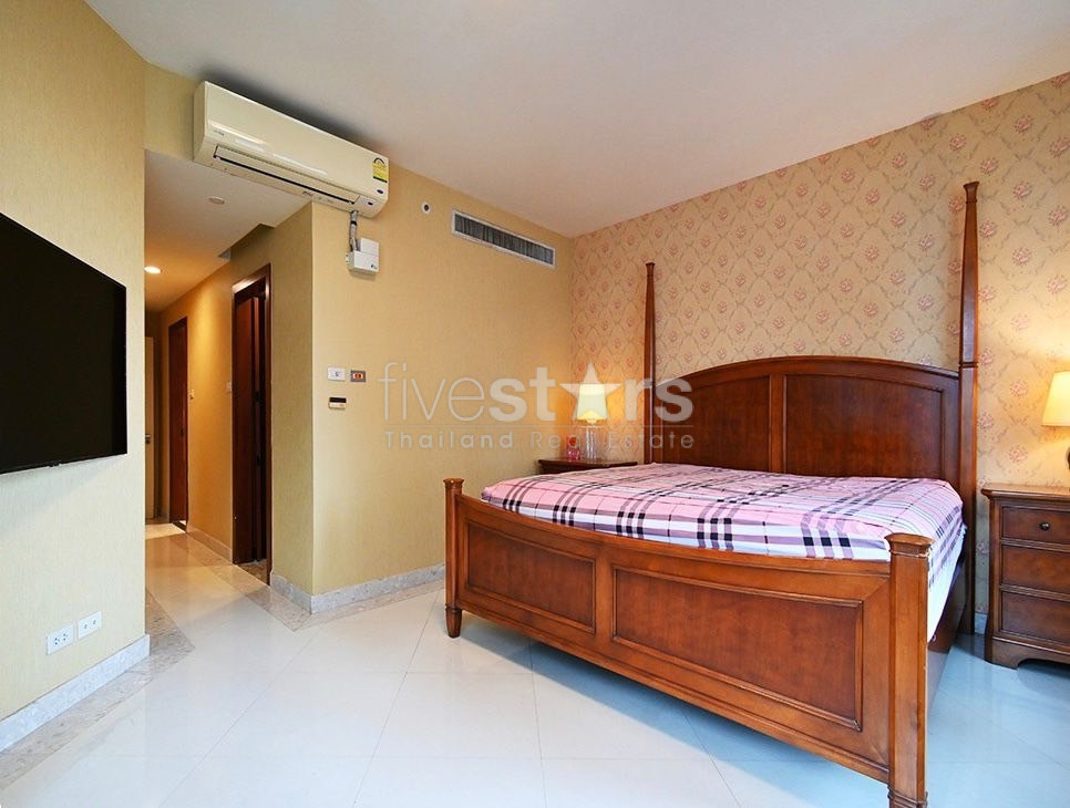 Condo de 3 chambres à louer près de la station BTS Phloen Chit, photo 6
