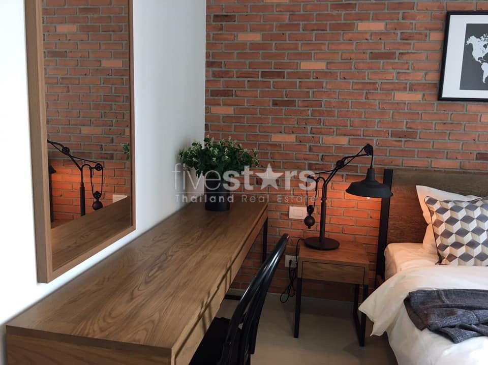 2 bedrooms condo for rent close to BTS Ploenchit, photo 3
