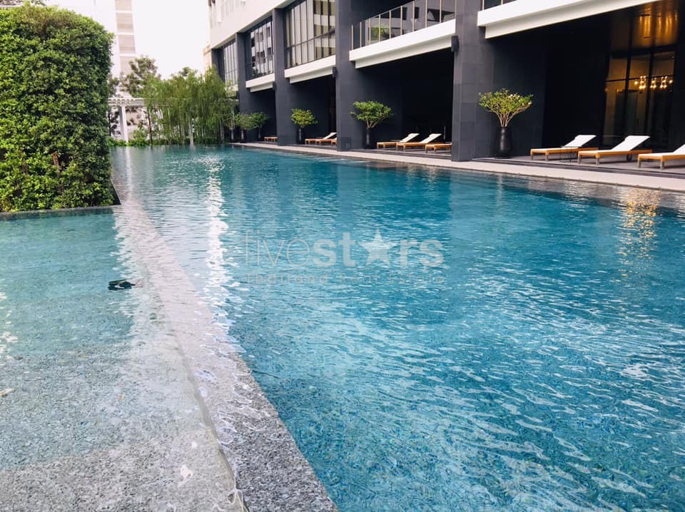 2 bedrooms condo for rent close to BTS Ploenchit, photo 11