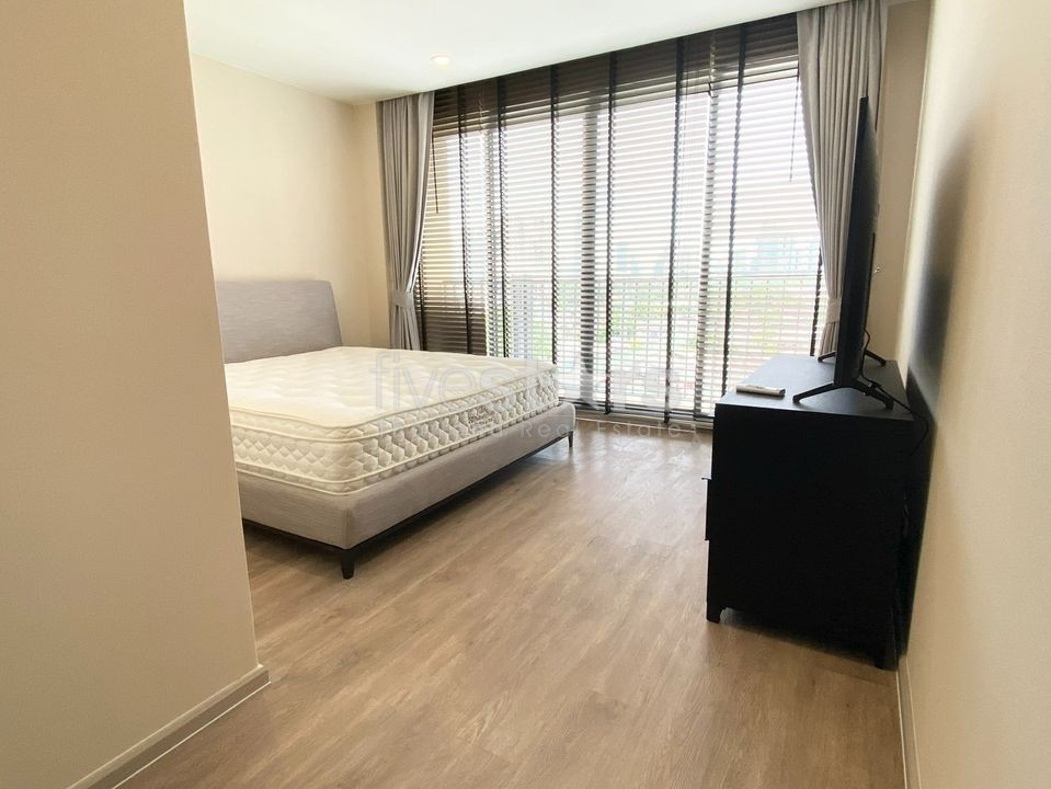 2 bedrooms condo for rent near BTS Ploenchit, photo 11