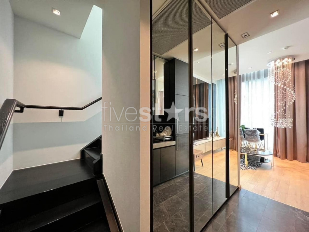 Exceptionnel duplex 1 chambre à louer près du BTS Chit Lom, photo 6