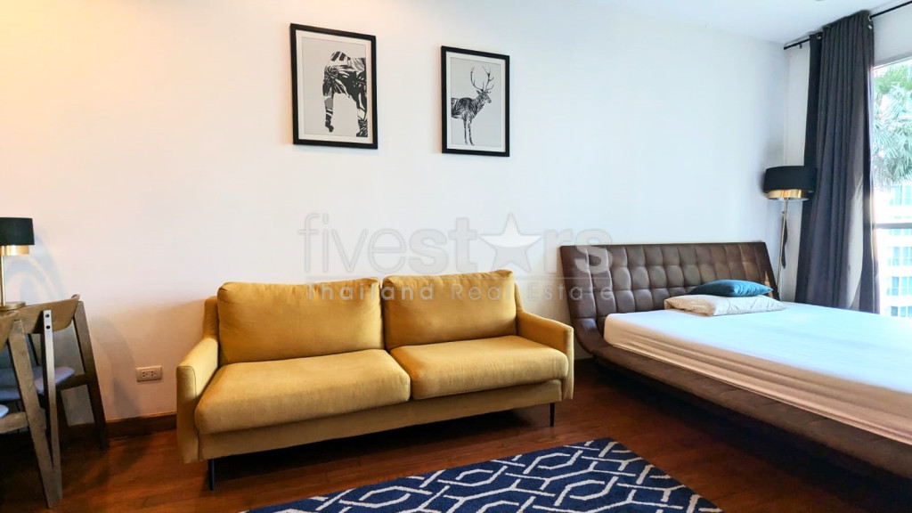 Studio for rent within easy reach of BTS Chidlom, photo 3