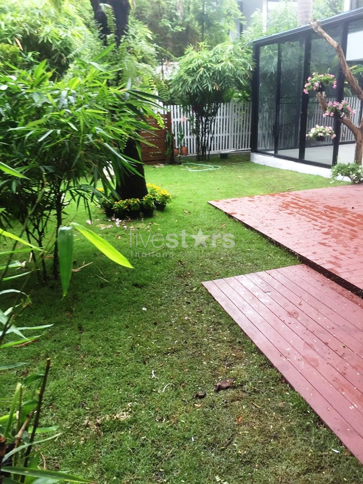 House with garden for rent in Ploenchit area, photo 5