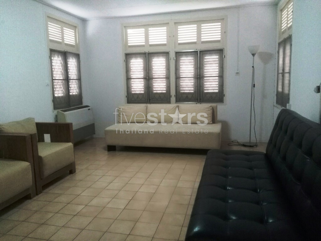 House 2 bedrooms for rent in Ploenchit area, photo 11