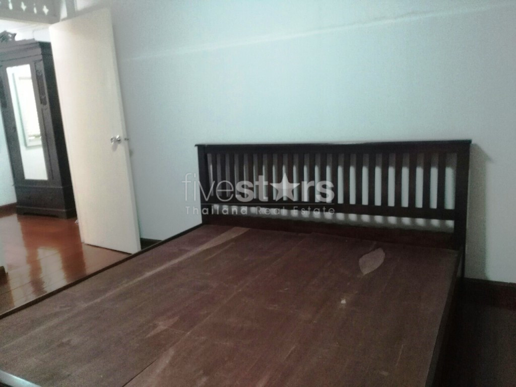 House 2 bedrooms for rent in Ploenchit area, photo 15