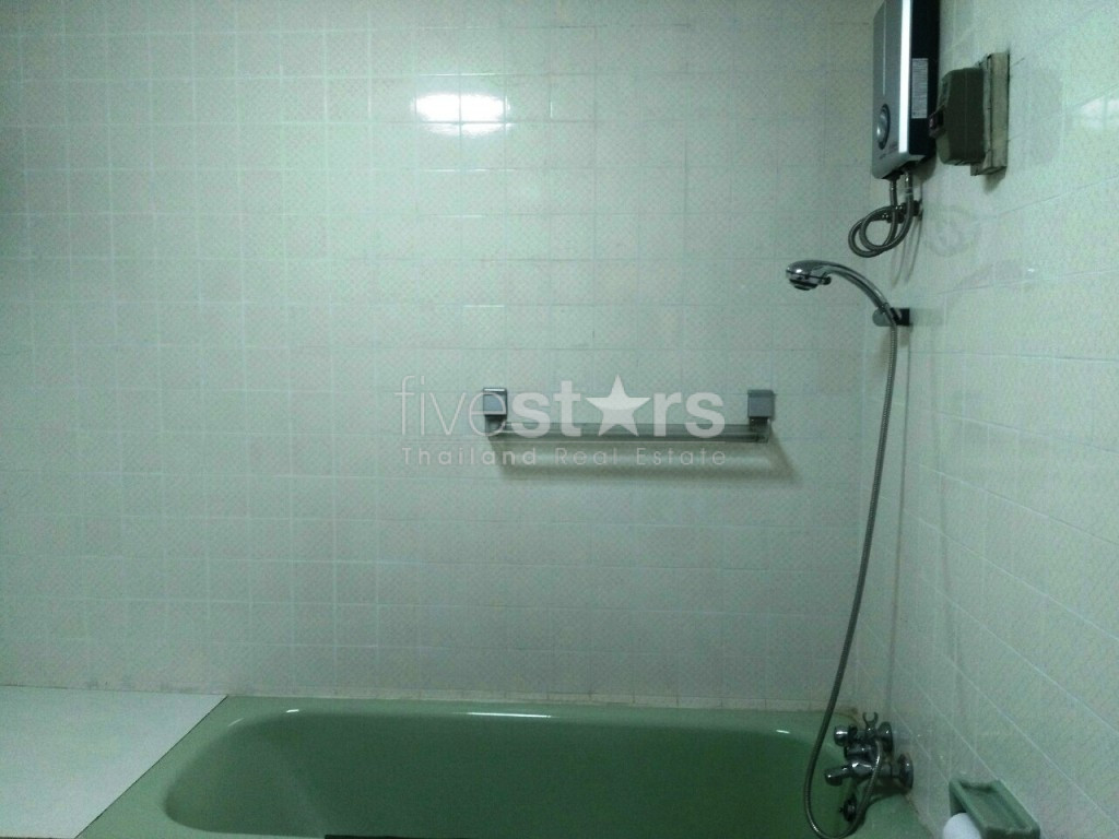 House 2 bedrooms for rent in Ploenchit area, photo 21