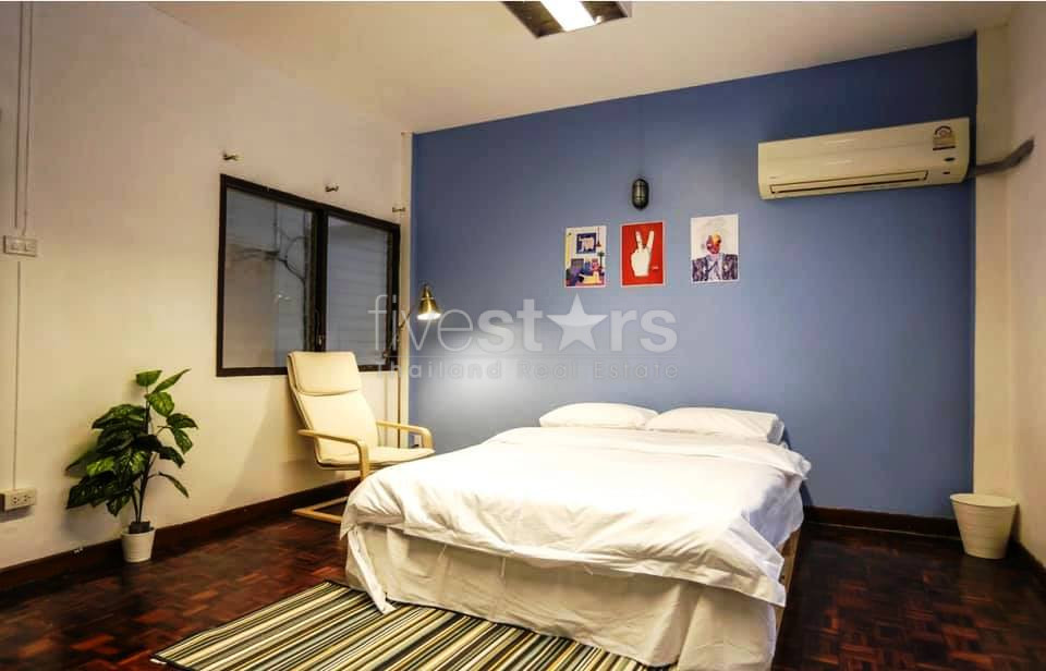 Townhouse avec 5 chambres  à louer à Ploenchit, photo 7