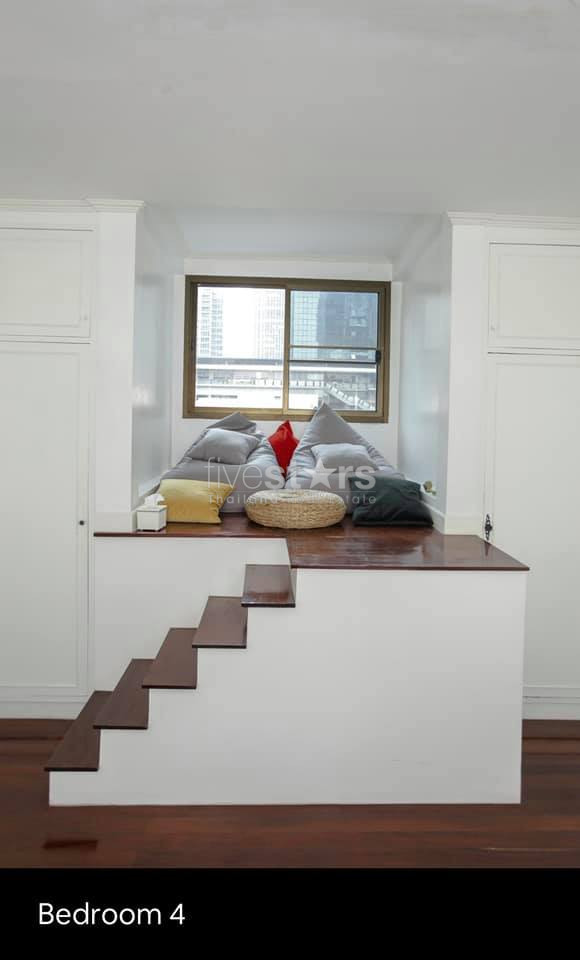 Townhouse avec 5 chambres  à louer à Ploenchit, photo 8