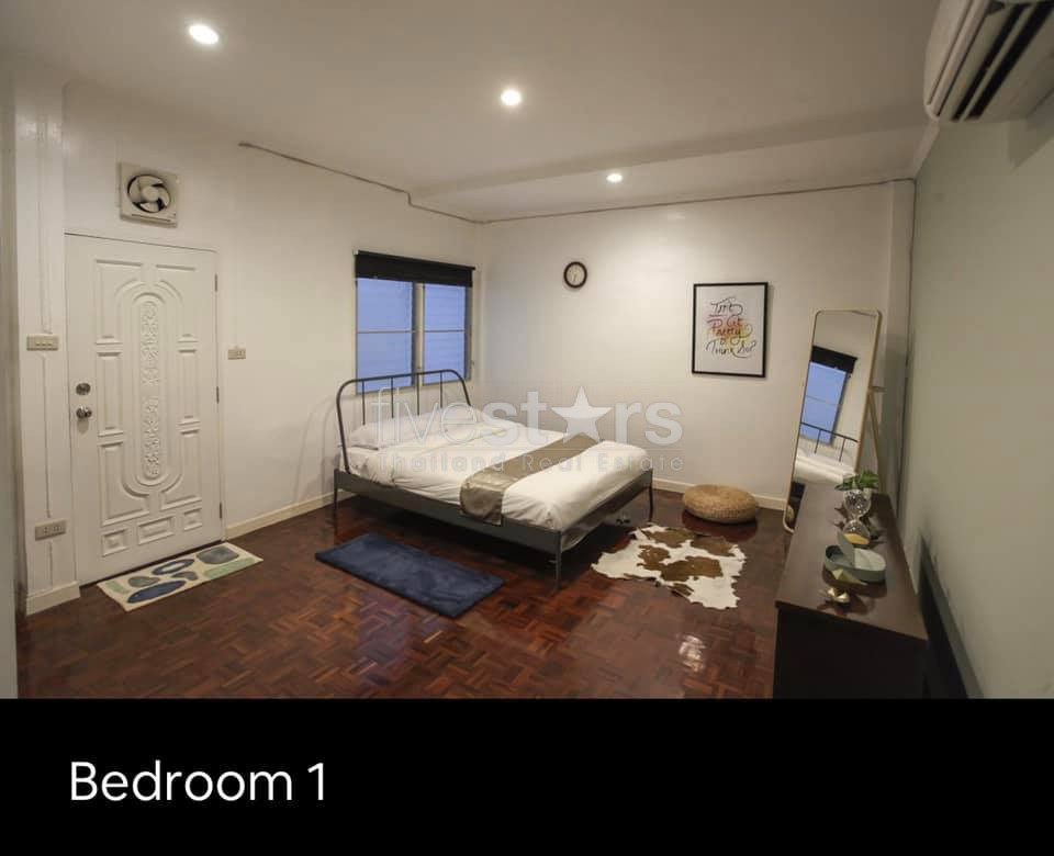 Townhouse avec 5 chambres  à louer à Ploenchit, photo 15