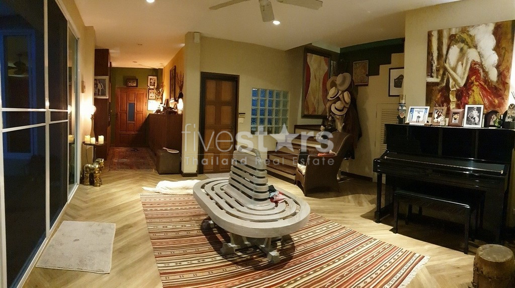 4-bedroom house with pool and large garden for sale close to Ram Intra expressway, photo 7