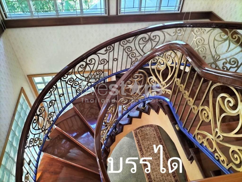 4-bedroom house in compound for sale on Ramkhamhaeng 164, photo 5