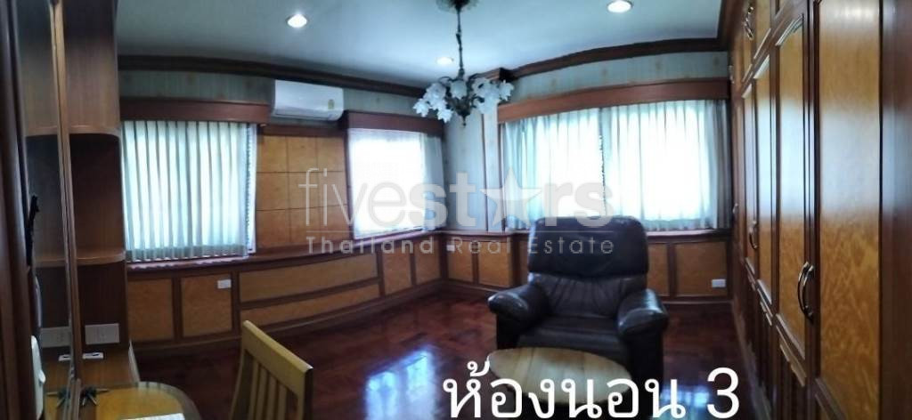 4-bedroom house in compound for sale on Ramkhamhaeng 164, photo 17