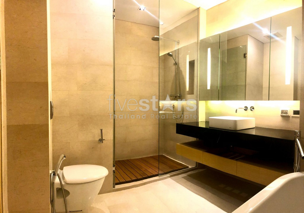 Appartement moderne de deux chambres à vendre proche parc Lumpini, photo 14