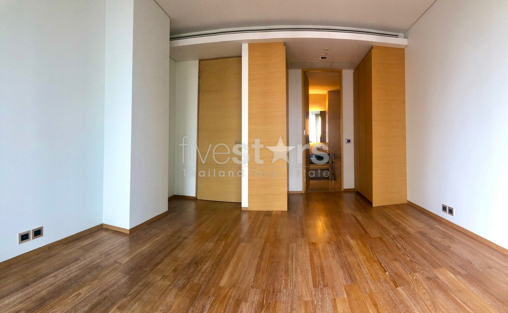 Appartement moderne de deux chambres à vendre proche parc Lumpini, photo 10