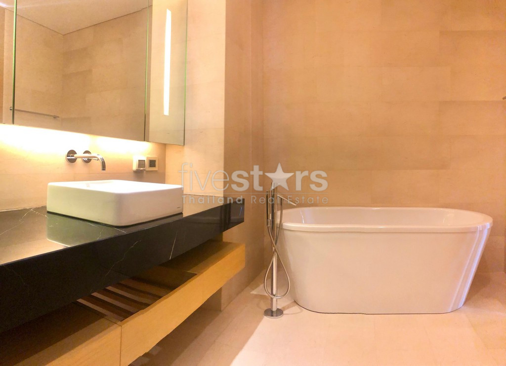 Appartement moderne de deux chambres à vendre proche parc Lumpini, photo 15
