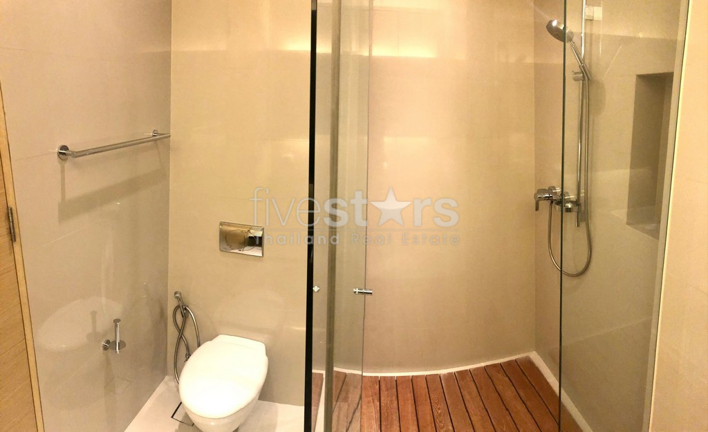 Appartement moderne de deux chambres à vendre proche parc Lumpini, photo 17