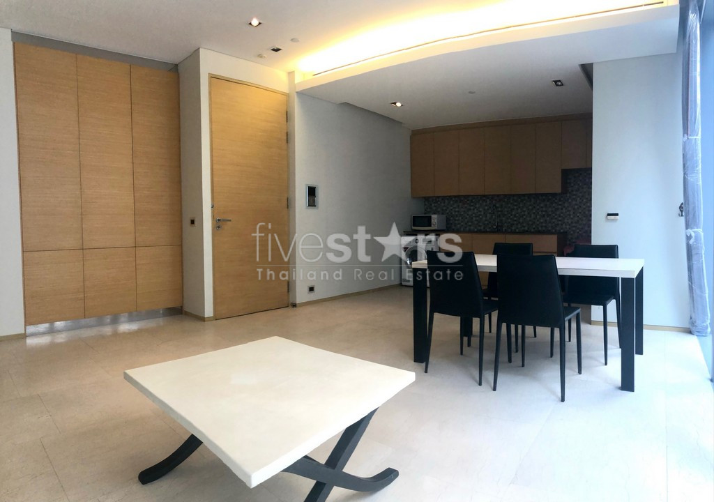 Modern 1-bedroom condo for sale in Saladaeng area, photo 3