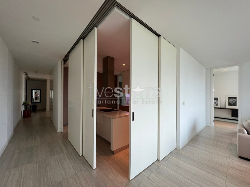 Condo neuf de 3 chambres à louer à proximité de la station BTS Ratchadamri, photo 7