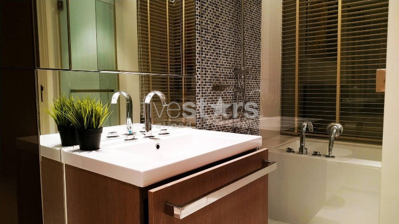 2-bedroom condo for sale close to Ratchadamri BTS station, photo 15