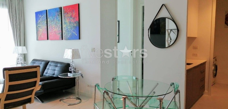 2-bedroom condo for sale close to Ratchadamri BTS station, photo 14
