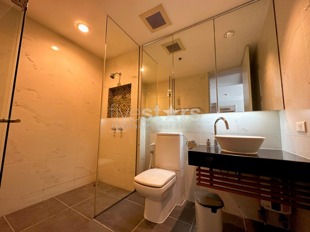 2-bedroom spacious condo for sale close to Lumpini Park, photo 18