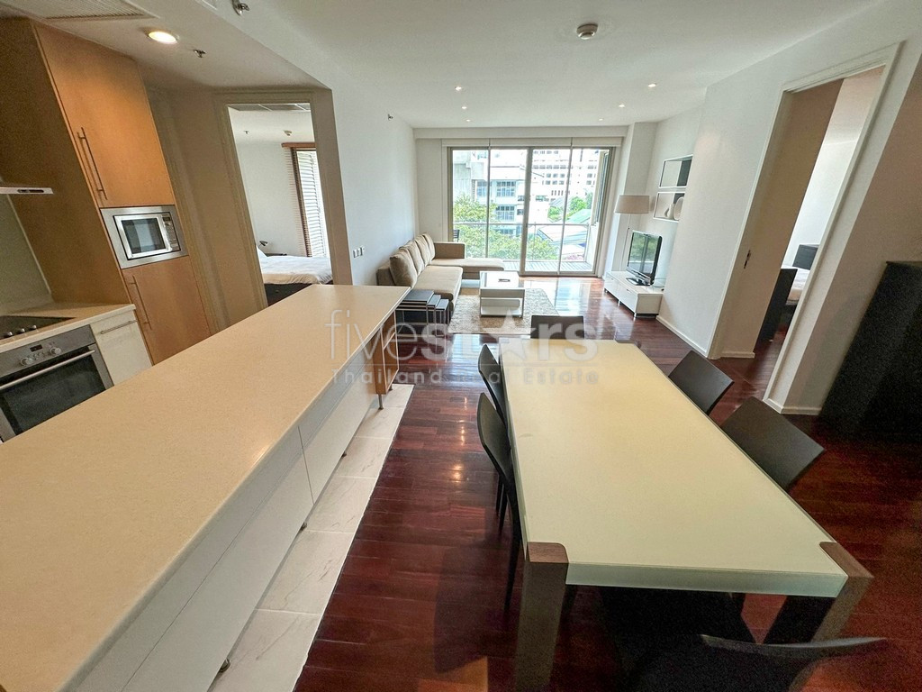 2-bedroom spacious condo for sale close to Lumpini Park, photo 2