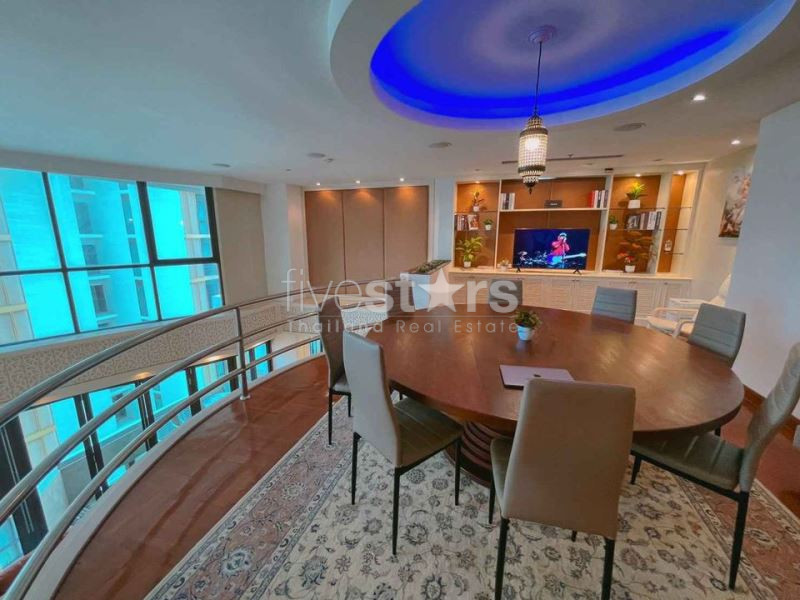Penthouse en duplex 4 chambres à louer sur Ratchadamri, photo 14