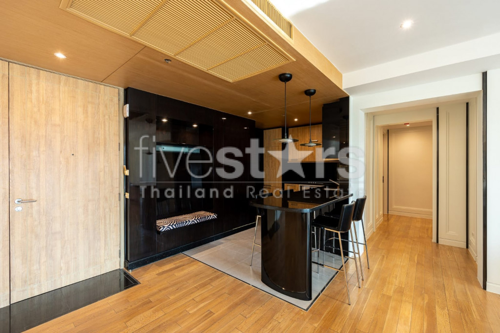 Appartement moderne avec 2 chambres à louer quartier Saladaeng, photo 4