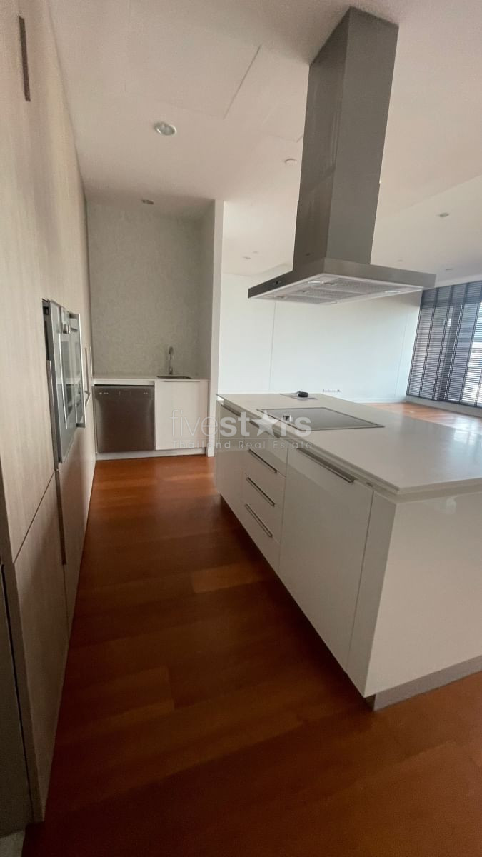 Condo de 3 chambres à louer près de la station BTS Ratchadamri, photo 13