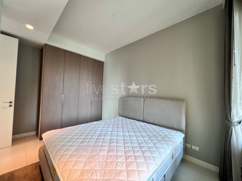 Condo de 2 chambres à louer près de la station BTS Ratchadamri, photo 10