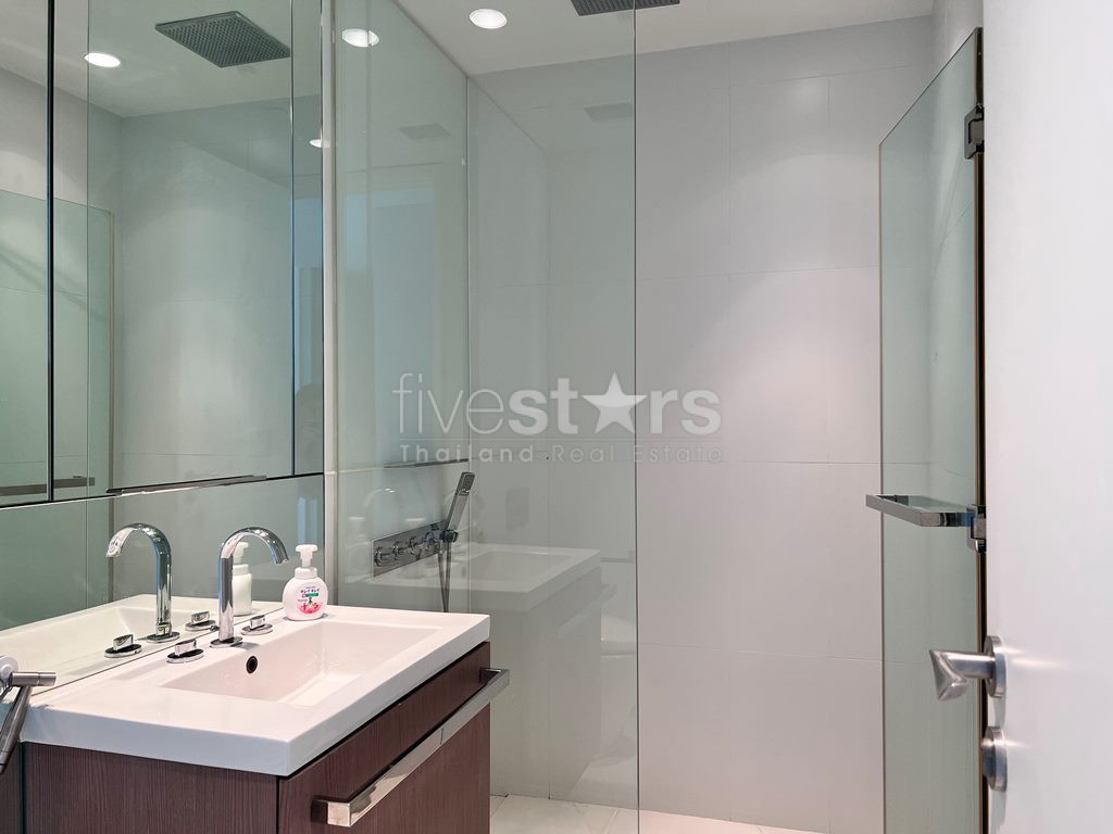 Condo de 2 chambres à louer près de la station BTS Ratchadamri, photo 22