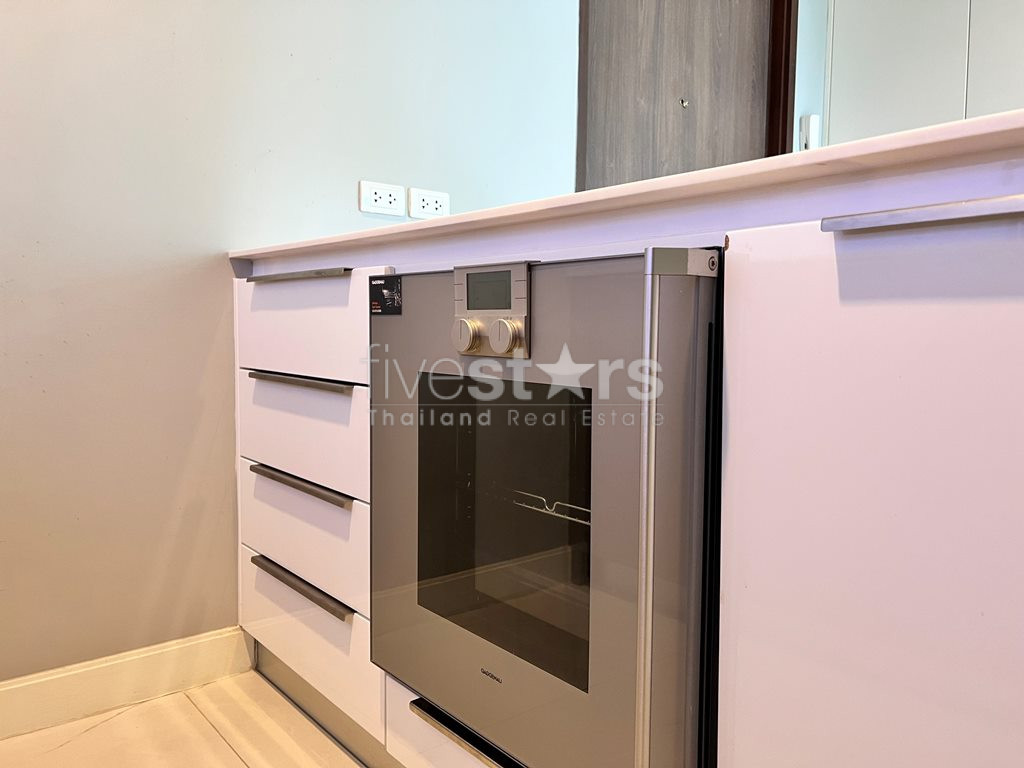Condo de 2 chambres à louer près de la station BTS Ratchadamri, photo 18