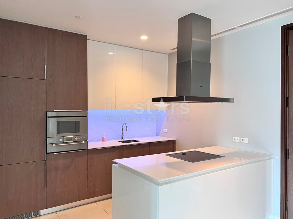 Condo de 2 chambres à louer près de la station BTS Ratchadamri, photo 19