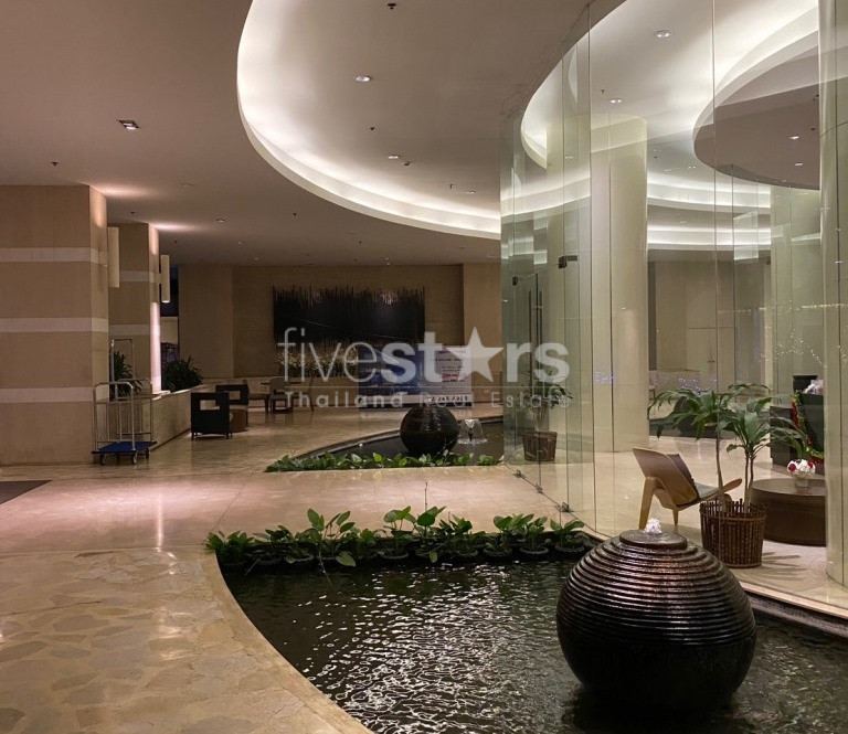 Condo spacieux de 2 chambres à louer à proximité de la station Ratchadamri BTS, photo 17