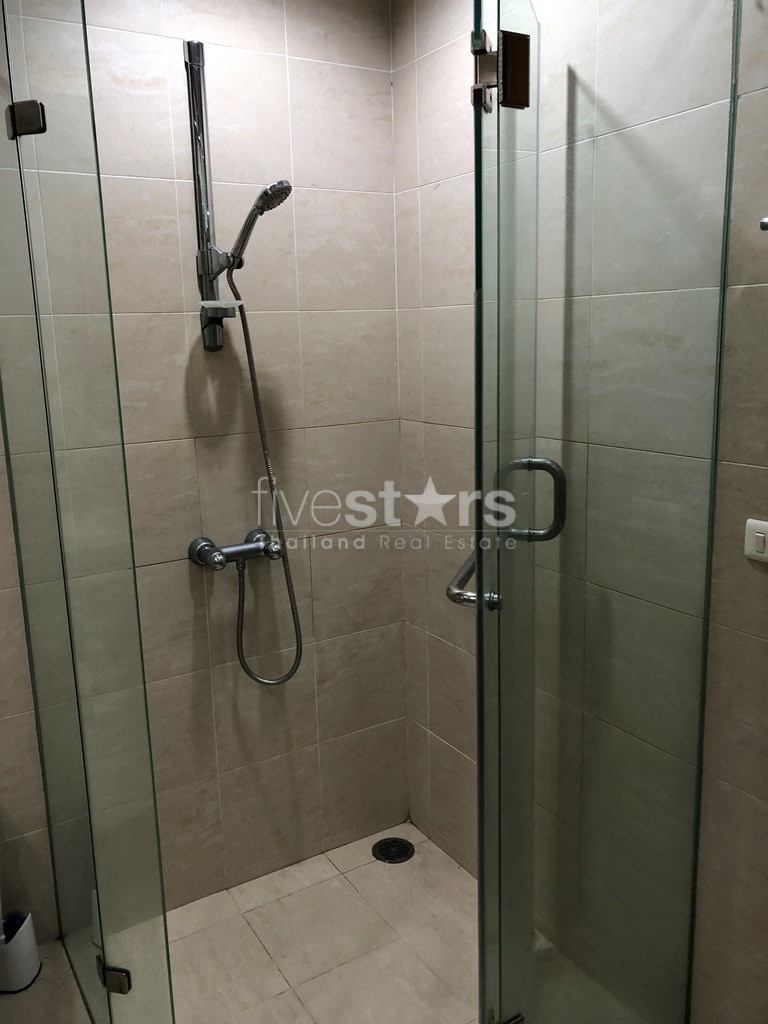 Condo 3 chambres à louer sur Sala Daeng - Silom, photo 12