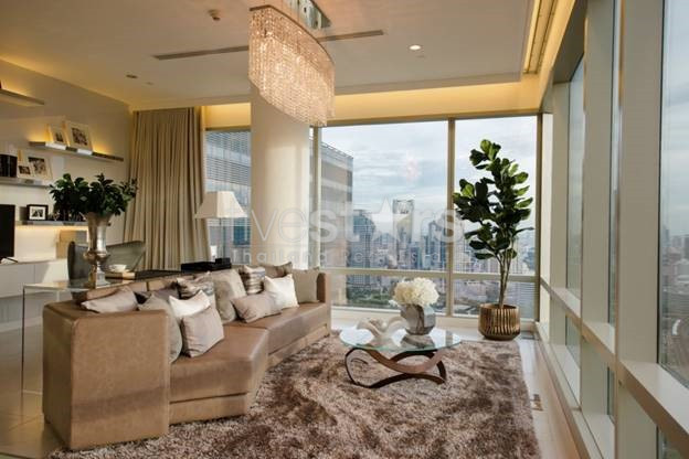 Penthouse en duplex de 2 chambres à louer près de la station de BTS Ratchadamri, photo 2
