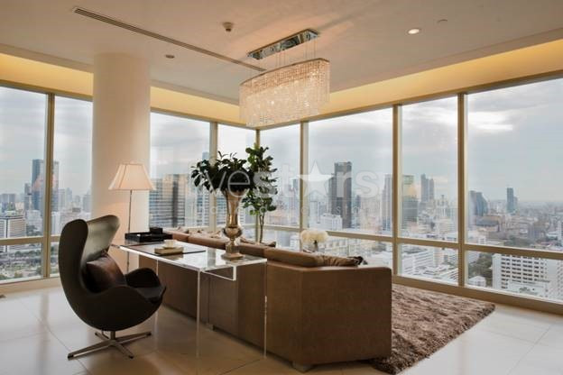 Penthouse en duplex de 2 chambres à louer près de la station de BTS Ratchadamri, photo 4