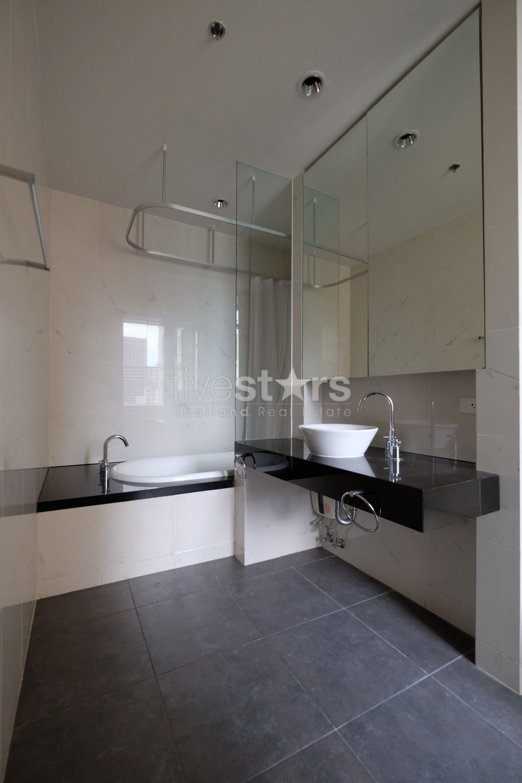 Grand 2 - Chambre à louer sur Saladaeng, photo 18