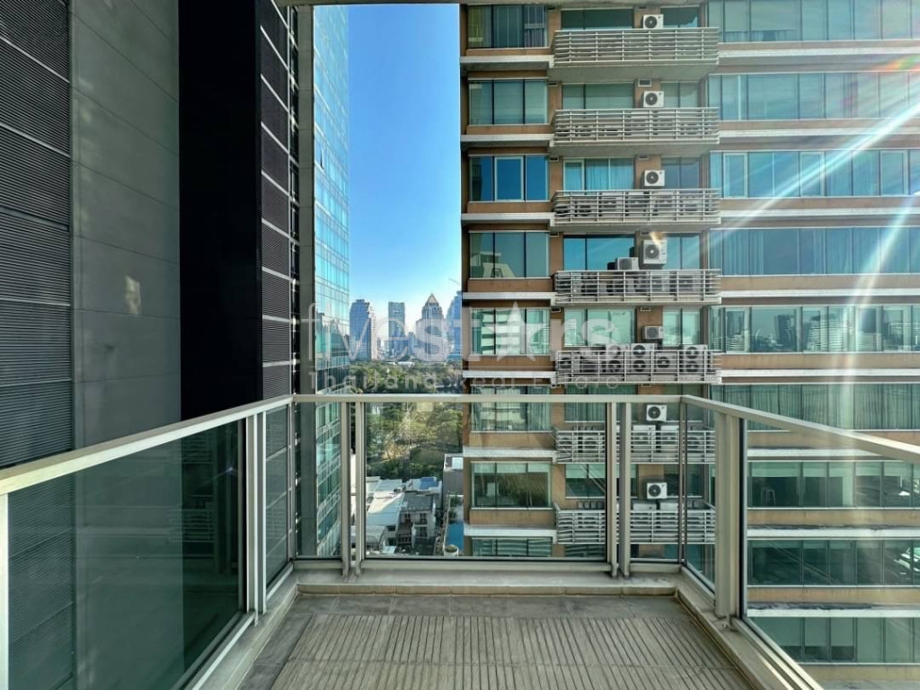 2-bedroom high end condo for sale next to Lumpini Park, photo 6