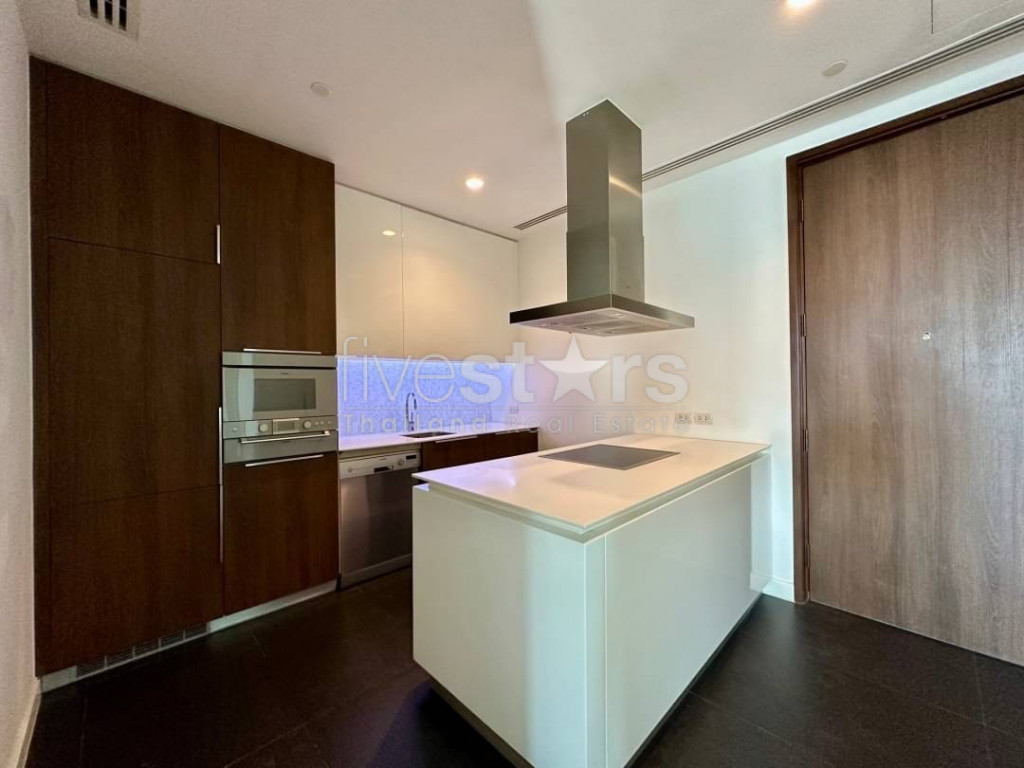 2-bedroom high end condo for sale next to Lumpini Park, photo 3